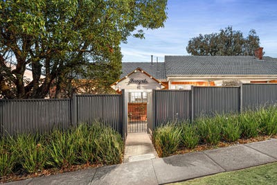 /international/au/82-martins-lane-viewbank-vic-148528068/