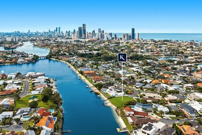 /international/au/5-canberra-court-mermaid-waters-qld-204519044/