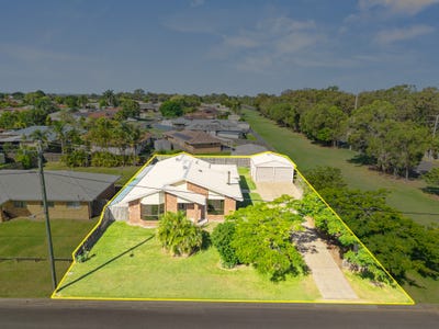 /international/au/170-bideford-street-torquay-qld-150967152/