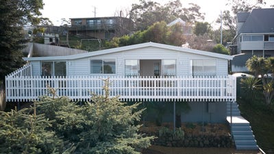 /international/au/22-norfolk-crescent-primrose-sands-tas-151803432/