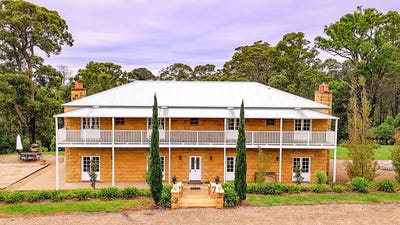 /international/au/24-spring-valley-way-little-forest-nsw-700401552/
