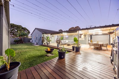/international/au/8-daintree-street-bellmere-qld-152409772/
