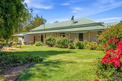 /international/au/125-burnells-road-upotipotpon-vic-700405456/