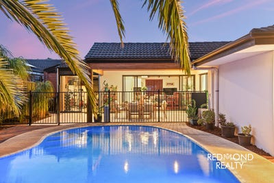 /international/au/8-hilton-place-duncraig-wa-152525232/