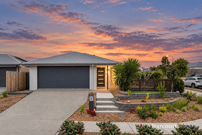 /international/au/1-calliope-street-south-maclean-qld-152484636/