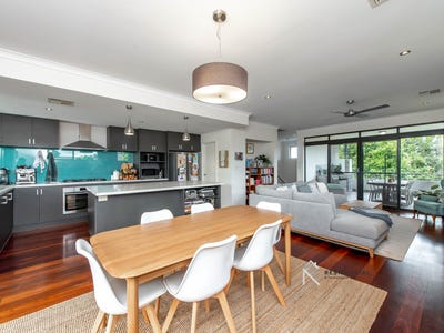 /international/au/25-thrall-street-innaloo-wa-150468128/