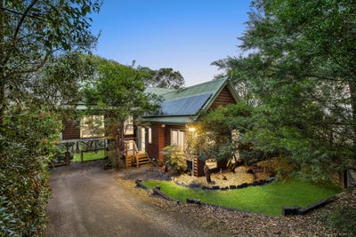 /international/au/2-45-view-hill-crescent-eltham-vic-151267560/
