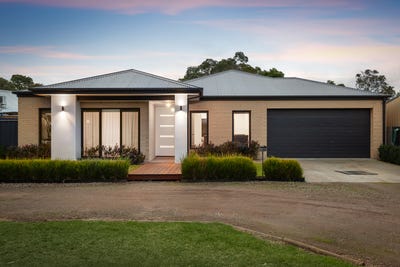 /international/au/13-wright-street-hastings-vic-148331224/