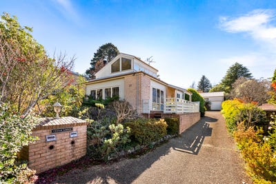 /international/au/37-cedar-street-katoomba-nsw-151367576/