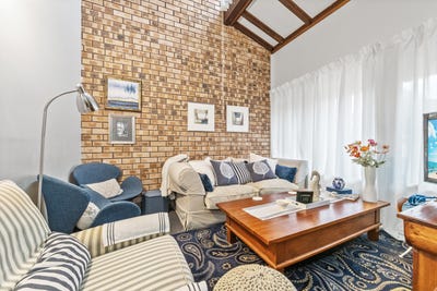 /international/au/2-10-12-kalulah-avenue-gorokan-nsw-151277400/