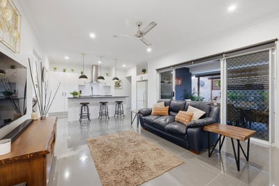 /international/au/26-balla-balla-crescent-ormeau-hills-qld-152484048/