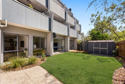 /international/au/1-berg-place-coburg-vic-152458076/
