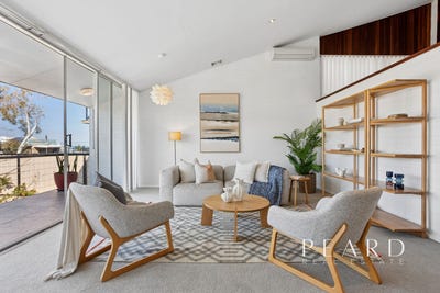 /international/au/33-marine-terrace-sorrento-wa-152411016/