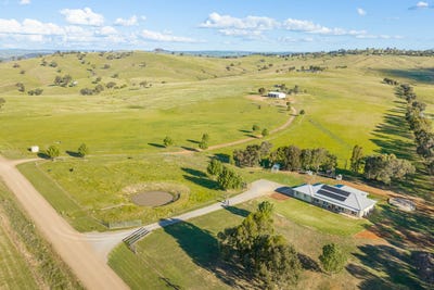 /international/au/452-pride-of-oak-road-canowindra-nsw-700427776/
