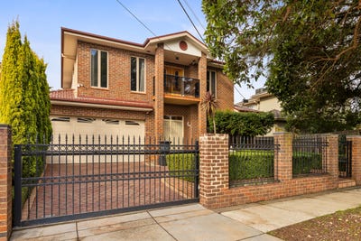/international/au/42-panoramic-grove-glen-waverley-vic-151329276/