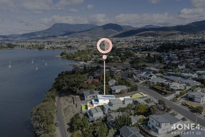 /international/au/17-wendourie-parade-austins-ferry-tas-150686020/