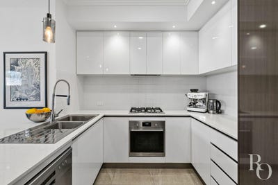 /international/au/63a-gilbertson-road-kardinya-wa-152290200/