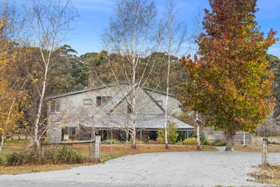 /international/au/9-coliban-drive-lyonville-vic-148157868/