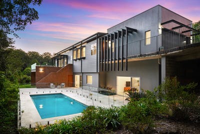/international/au/97b-campbell-drive-wahroonga-nsw-152576532/