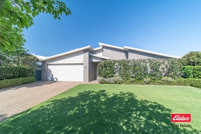 /international/au/41-cypress-point-drive-dubbo-nsw-152550400/