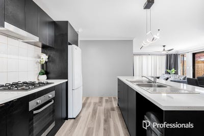 /international/au/48a-kilmurray-way-balga-wa-150839780/