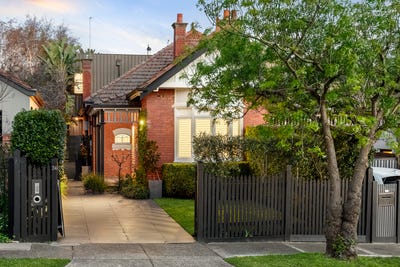 /international/au/24-bowen-street-kew-vic-152499584/