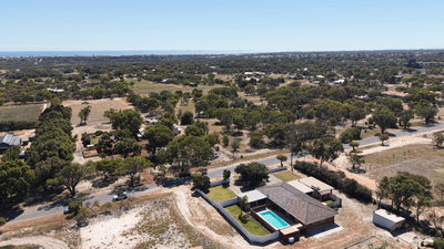 /international/au/35-stuart-road-moresby-wa-152530568/