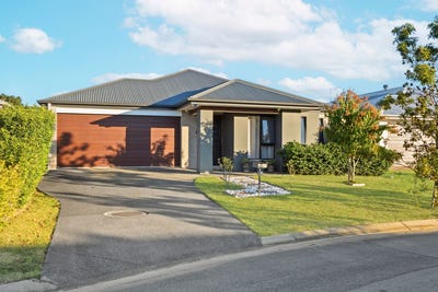 /international/au/24-kalbarrie-terrace-thornlands-qld-152545996/