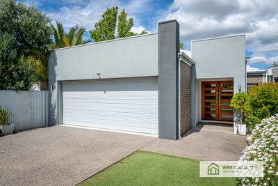 /international/au/2-32-george-street-horsham-vic-152673188/