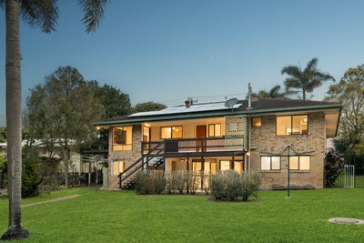 /international/au/17-tulip-street-cooroy-qld-151493516/