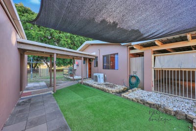 /international/au/8-iluka-place-avenell-heights-qld-151385908/