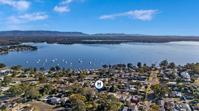 /international/au/52-wood-street-bonnells-bay-nsw-148544952/