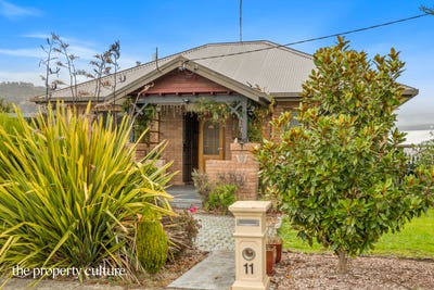 /international/au/11-hyndes-road-port-huon-tas-151347560/
