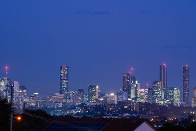 /international/au/17-dargie-street-everton-park-qld-148326236/