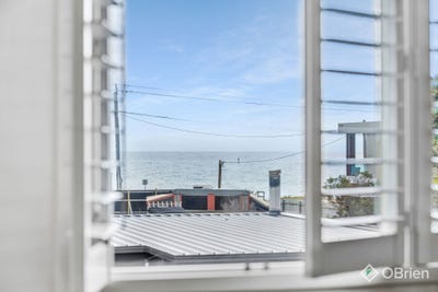 /international/au/4-231-dromana-parade-safety-beach-vic-151075184/