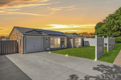 /international/au/11-geaney-boulevard-crestmead-qld-151423396/