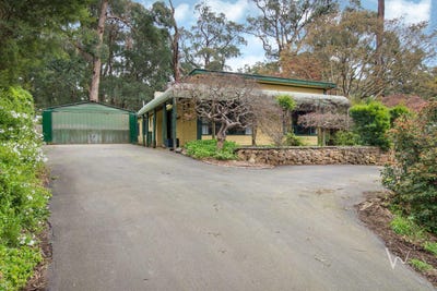 /international/au/29-bellbird-crescent-emerald-vic-152537412/