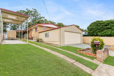 /international/au/49-bramcote-street-chermside-west-qld-150611048/