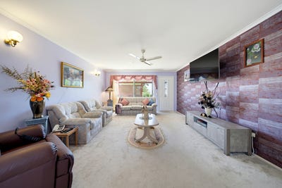 /international/au/10-macaranga-street-algester-qld-152636480/
