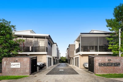 /international/au/11-23-worden-street-morningside-qld-151320340/