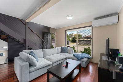 /international/au/1-5-woodford-street-holland-park-west-qld-152484204/