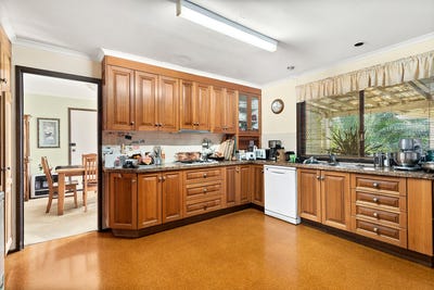 /international/au/52-cordeaux-rd-figtree-nsw-148751588/
