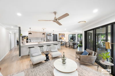 /international/au/30-beezley-street-glen-eden-qld-150879708/