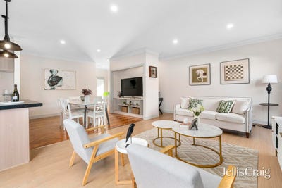 /international/au/3-30-neville-street-carnegie-vic-151378752/