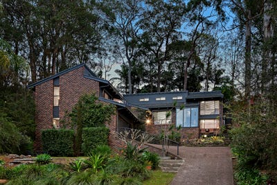 /international/au/12-leasingham-close-eleebana-nsw-148425144/