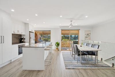/international/au/102-43-murtha-drive-elanora-qld-148739756/