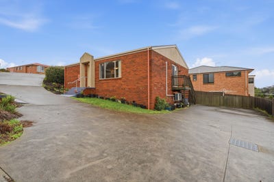 /international/au/4-30-32-magnolia-court-brighton-tas-151340244/