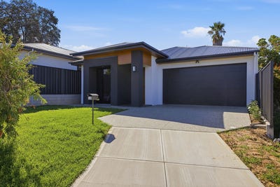 /international/au/15-aistrope-avenue-modbury-north-sa-150781980/