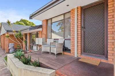 /international/au/7-23-corbett-street-scarborough-wa-151281644/