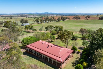 /international/au/306-moola-road-canowindra-nsw-700400980/